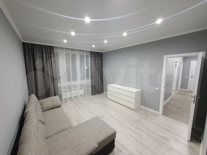 2-к. квартира, 52 м², 2/17 эт.