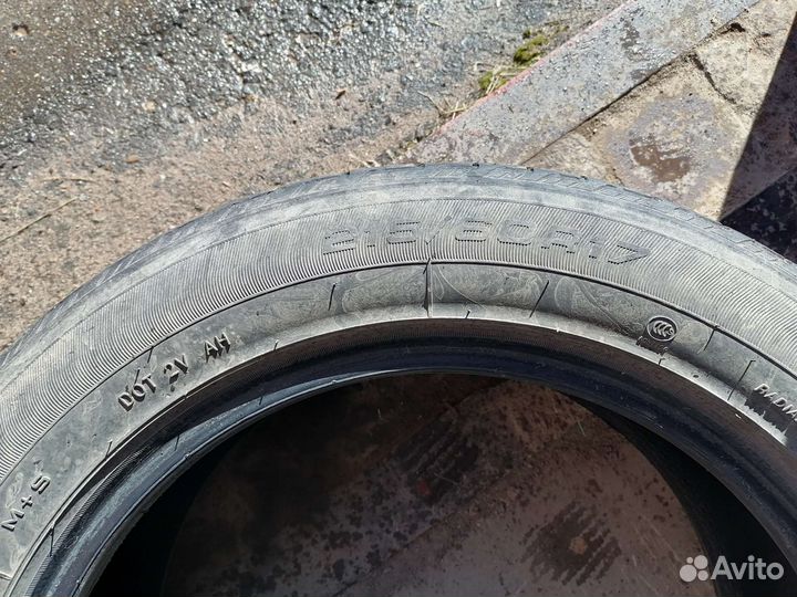 Triangle TR257 215/60 R17