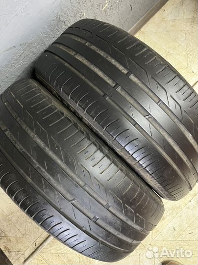 Bridgestone Turanza T001 215/55 R17