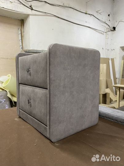 Тумбы приковатные мягкие