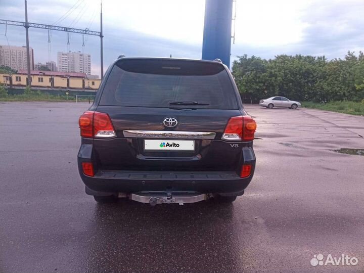 Toyota Land Cruiser, 2013