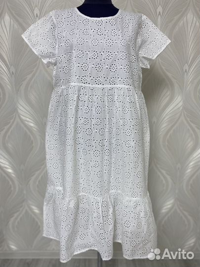 Шикарное платье белое шитье