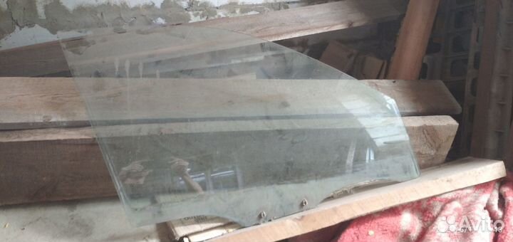 Стекло переднее правое соната 3