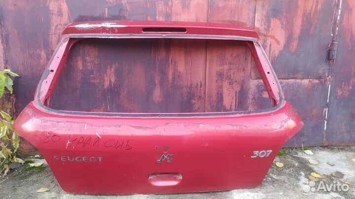 Peugeot 307 дверь багажника 5-я дверь