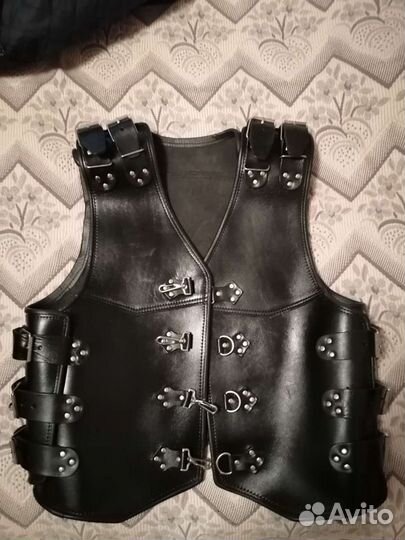 Байкерский жилет