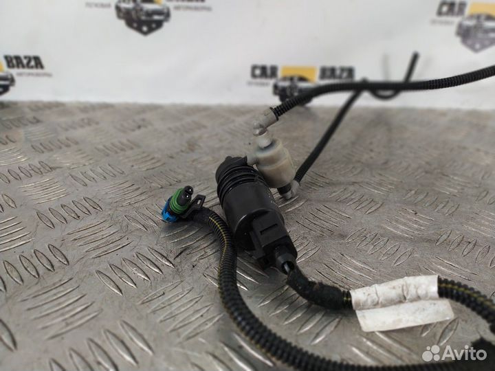 Насос омывателя Chevrolet Cruze, Opel Insignia