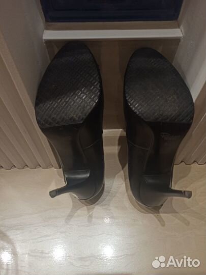 Кожаные туфли