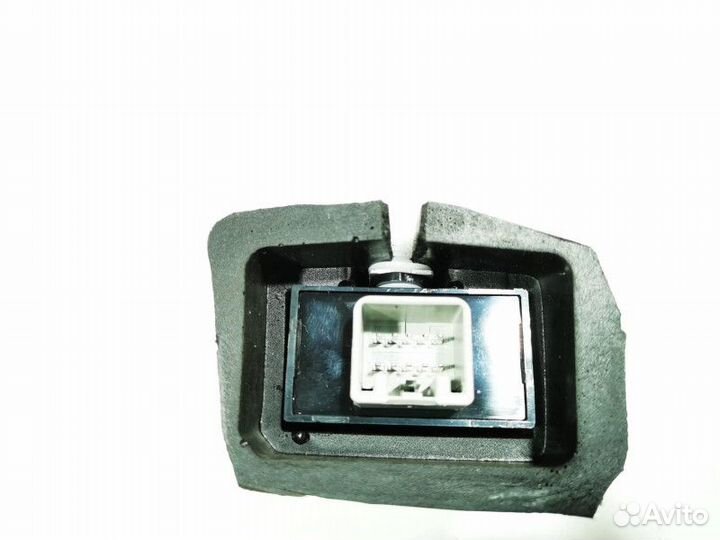Блок управления крышкой багажника Land Rover рест