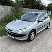 Peugeot 206 1.4 MT, 2002, 231 000 км, с пробегом, цена 260 000 руб.