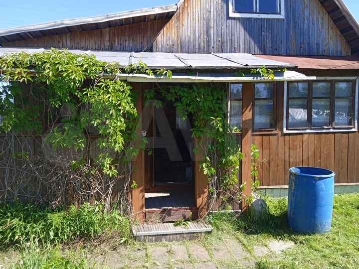 Дача 40 м² на участке 6 сот.