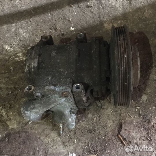 Компрессор кондиционера на ровер 600