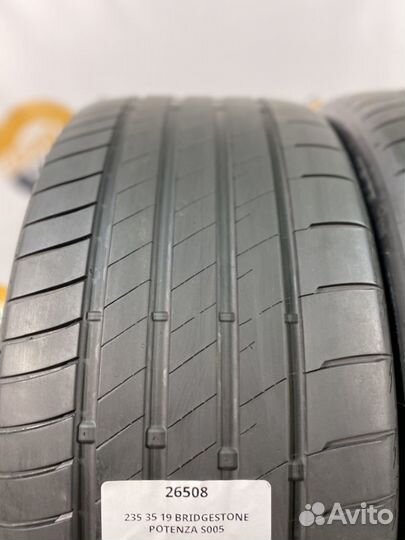 Bridgestone Potenza S005 235/35 R19 88Y