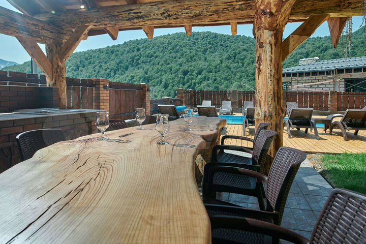 Дом 380 м² на участке 7,5 сот.