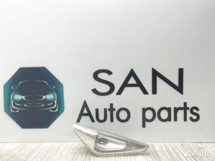 Поворотник в крыло левый Bmw X5 E70 N52B30 2009