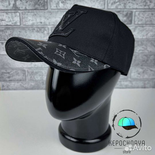 Бейсболка Louis Vuitton плотный материал