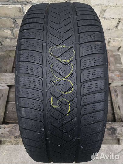 Pirelli Winter Sottozero 3 255/40 R20