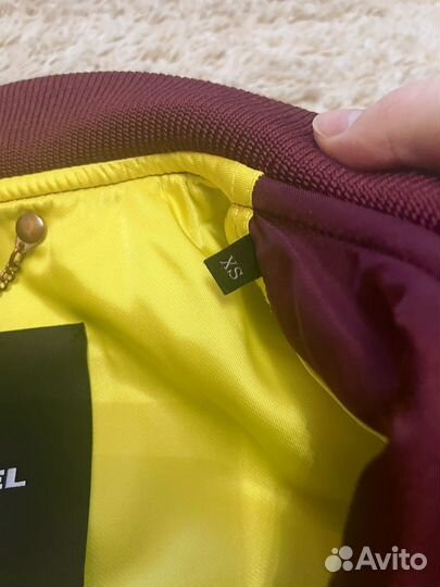 Бомбер diesel женский