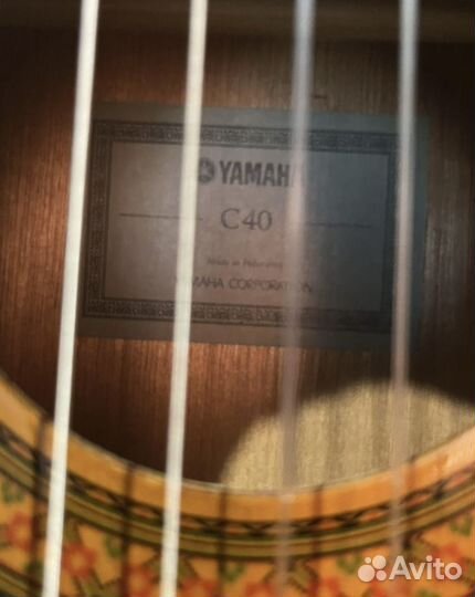 Гитара Yamaha c40