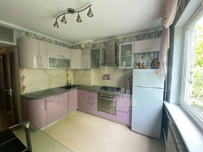 3-к. квартира, 63 м², 2/5 эт.