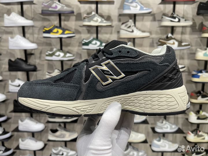 New Balance 1906D «Proection Pack - Black»