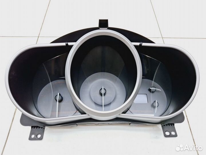 Панель приборов Mazda CX-7 2006-2012