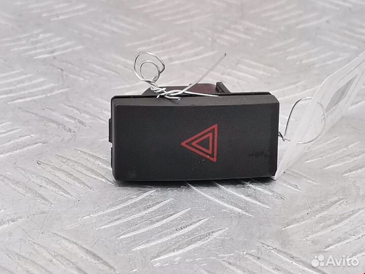 Кнопка аварийной сигнализации Ford C-Max 2007