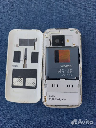 Nokia 6110 Navigator