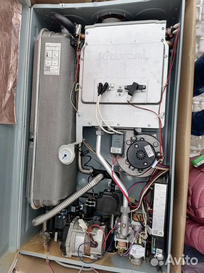 Газовый котел двухконтурный