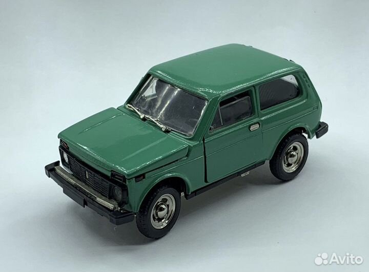Лада 2121 А20 А-20 нива ранняя модель 1:43