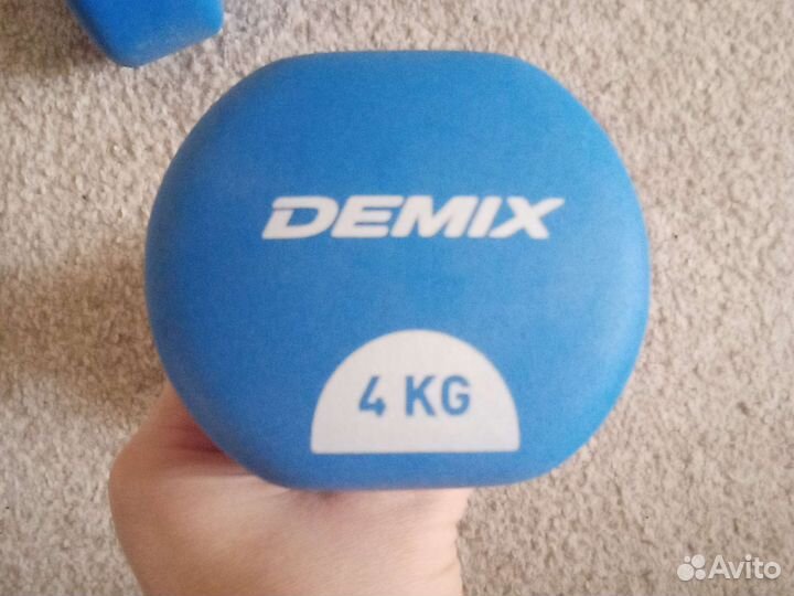 Гантели 4 кг demix