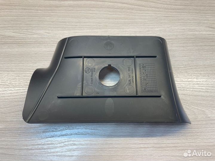 Накладка обшивки багажника Skoda Rapid