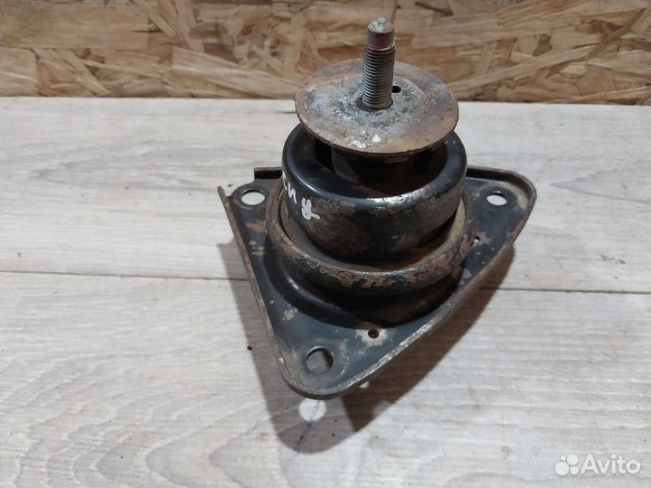 Опора двигателя Kia Ceed 1 ED подушка двигателя