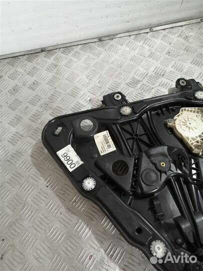 Стеклоподъемник задний правый Porsche Cayenne 958