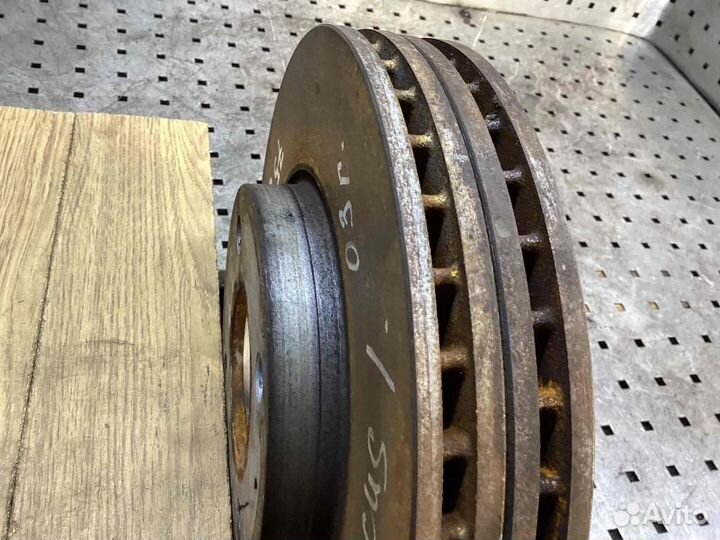 Диск тормозной передний Ford Focus/Focus RS