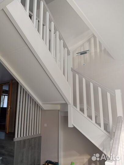 Изготовление и установка деревянных лестниц