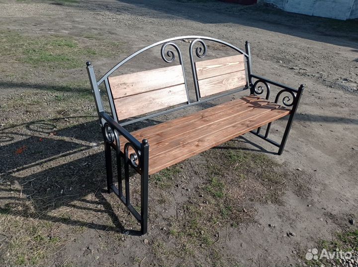 Скамейка садовая