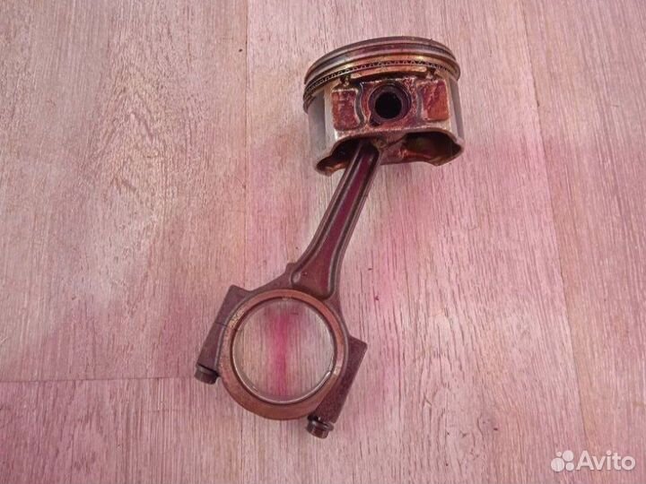 Поршень с шатуном Dodge Intrepid EER 1999