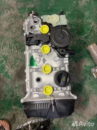 Двигатель passat б6 1.8 BZB Новый