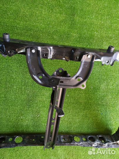 Телевизор Toyota Corolla 180