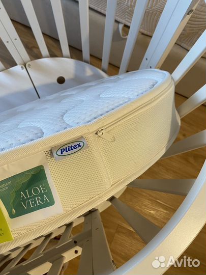 Детская кроватка трансформер с маятником