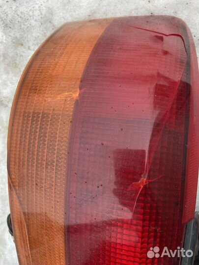 Задние фонари Toyota Levin