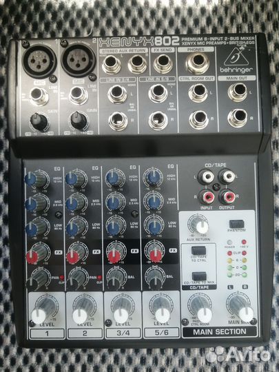 Микшерный пульт behringer xenyx 802