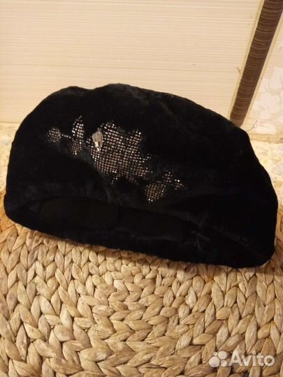 Берет женский новый