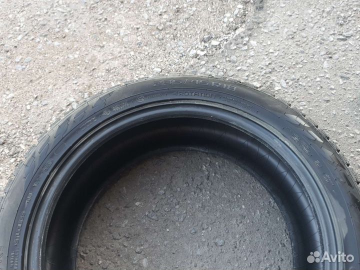 Nokian Tyres Hakkapeliitta R3 235/45 R18 98T