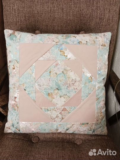 Диванные подушки