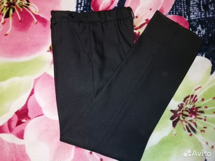 Школьный костюм, 140-146р