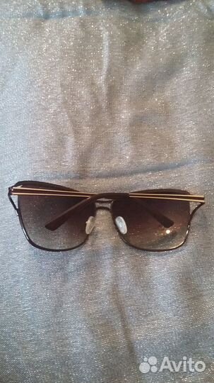 Очки солнцезащитные