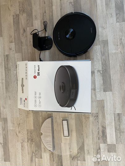 Робот пылесос