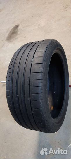 Pirelli P Zero 245/40 R18 97Y