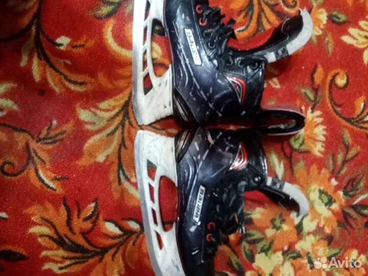 Хоккейный коньки Bauer